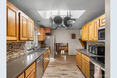 1703 147th St NW, Marysville, WA 98271 - Photo 7