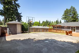 605 S 198th St, Des Moines, WA 98148 - Photo 35