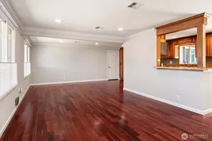 605 S 198th St, Des Moines, WA 98148 - Photo 3