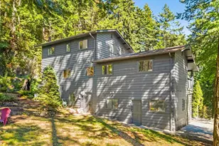 4333 Wildwood Ln, Anacortes, WA 98221 - Photo 9