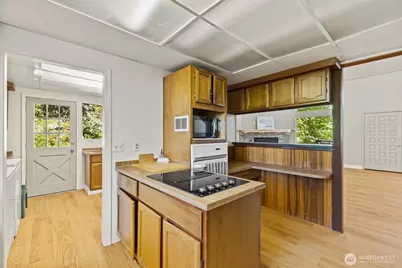 4333 Wildwood Lane, Anacortes, WA 98221 - Photo 5