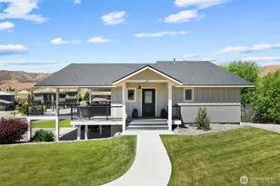 365 W Beach Dr, Orondo, WA 98843 - Photo 3