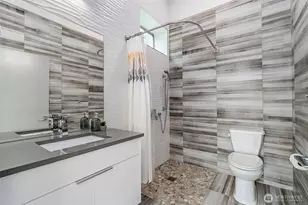 6747 15th Ave NW, Seattle, WA 98117 - Photo 27