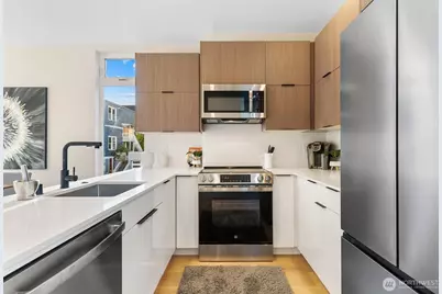 7150 47th Avenue SW, Seattle, WA 98136 - Photo 5