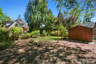 7515 Mary Ave NW, Seattle, WA 98117 - Photo 29