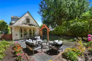 7515 Mary Ave NW, Seattle, WA 98117 - Photo 31