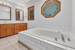 18630 NE 194th St, Woodinville, WA 98077 - Photo 11