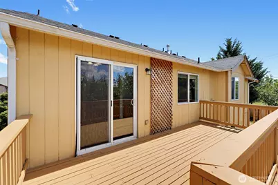9229 Carys Street SE, Yelm, WA 98597 - Photo 7