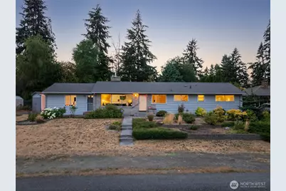 18930 66th Place W, Lynnwood, WA 98036 - Photo 1