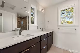 10215 135th Cir NE, Kirkland, WA 98033 - Photo 15