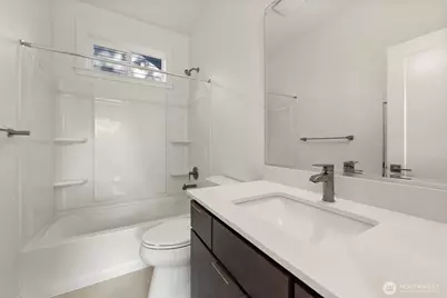 10215 135th Circle NE #28, Kirkland, WA 98033 - Photo 11