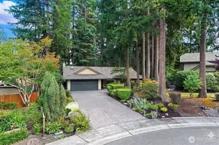 2043 215th Pl SW, Brier, WA 98036 - Photo 3