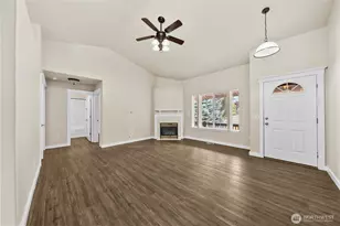 11306 211th Ave Ct E, Bonney Lake, WA 98391 - Photo 5