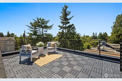 726 N 89th Street, Seattle, WA 98103 - Photo 37