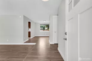 211 NW Loan Pl, Vancouver, WA 98665 - Photo 5