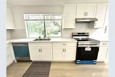 12602 Military Road E, Puyallup, WA 98374 - Photo 3