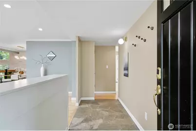 16119 SE 31st St, Bellevue, WA 98008 - Photo 3