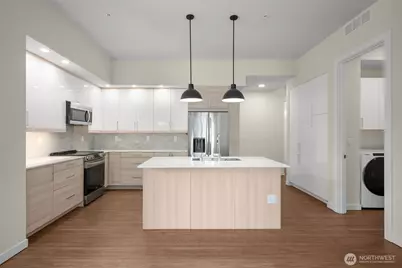 14509 Cedar Grove Road SE #E201, Issaquah, WA 98027 - Photo 5