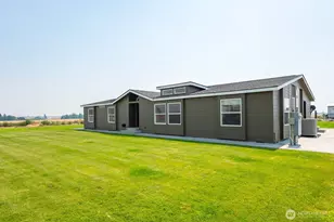 8379 Rd 10 NW, Ephrata, WA 98823 - Photo 3