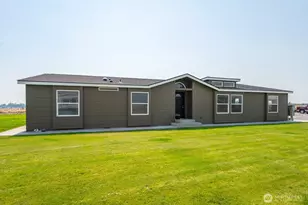 8379 Rd 10 NW, Ephrata, WA 98823 - Photo 1