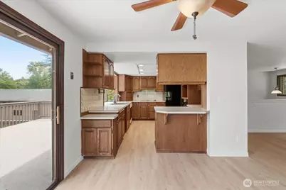 29040 188 Avenue SE, Kent, WA 98042 - Photo 7