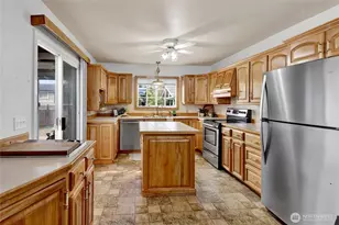 1405 W Oregon St, Bellingham, WA 98225 - Photo 13