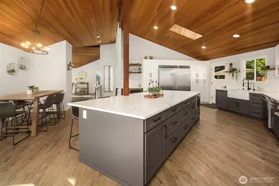 7017 165th Place SW, Edmonds, WA 98026 - Photo 9