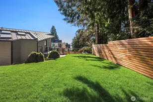 7017 165th Pl SW, Edmonds, WA 98026 - Photo 31