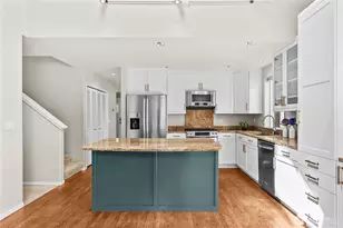 2712 57th Ave SW, Seattle, WA 98116 - Photo 19