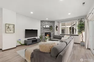 17805 3rd Ave SE, Bothell, WA 98012 - Photo 9
