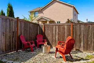 519 Bondgard Ave E, Enumclaw, WA 98022 - Photo 31