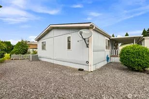802 Cottonwood Dr, Enumclaw, WA 98022 - Photo 15