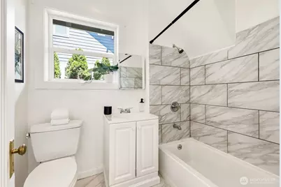 4318 1st Avenue NE, Seattle, WA 98105 - Photo 19