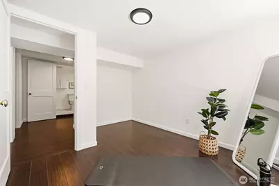 4318 1st Avenue NE, Seattle, WA 98105 - Photo 35