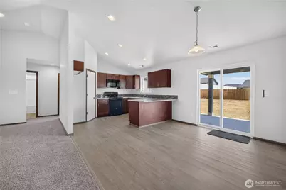 619 Kimberly Avenue, Royal City, WA 99357 - Photo 17