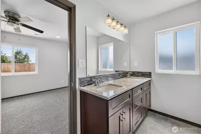 619 Kimberly Avenue, Royal City, WA 99357 - Photo 5