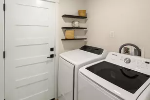 11138 127th Pl NE, Kirkland, WA 98033 - Photo 17