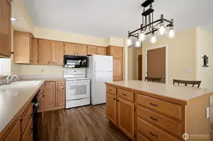 4935 Cherry Park Ct, Yakima, WA 98908 - Photo 9