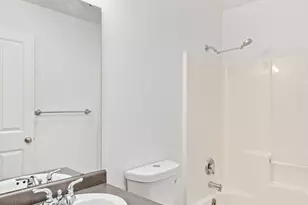 13359 Ambaum Blvd SW, Burien, WA 98146 - Photo 9