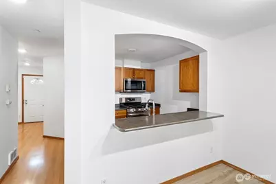 13359 Ambaum Boulevard SW, Burien, WA 98146 - Photo 3