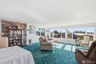 8101 McIntyre Ln NE, Bremerton, WA 98311 - Photo 9