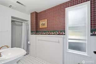 8101 McIntyre Ln NE, Bremerton, WA 98311 - Photo 27