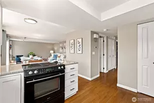 12047 SE 277th Pl, Kent, WA 98030 - Photo 13