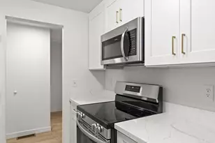 9905 NE 124th St, Kirkland, WA 98034 - Photo 9
