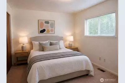 5208 Sand Point Way NE, Seattle, WA 98105 - Photo 21