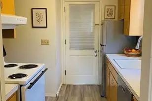 5208 Sand Point Way NE, Seattle, WA 98105 - Photo 19