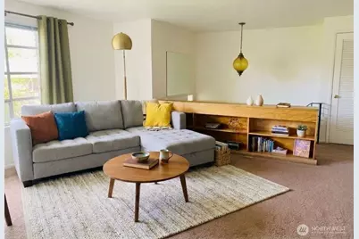 5208 Sand Point Way NE, Seattle, WA 98105 - Photo 15