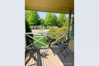 5208 Sand Point Way NE, Seattle, WA 98105 - Photo 17
