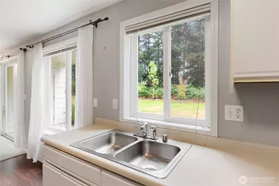 4228 Wintergreen Lane #124, Bellingham, WA 98226 - Photo 11