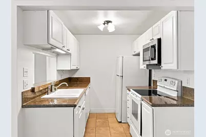 14200 NE 171st Street #C206, Woodinville, WA 98072 - Photo 13